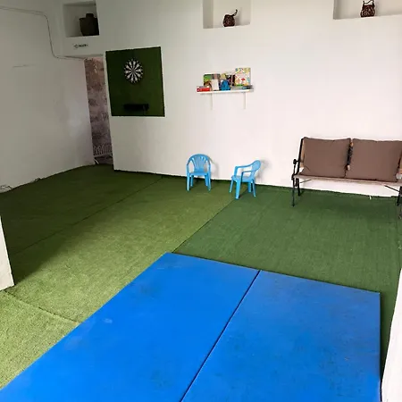 El Granero Con Piscina Climatizada Compartida *
